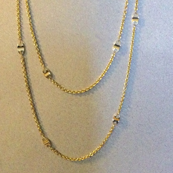 Long Continuos Linked Necklace - Picture 3 of 4